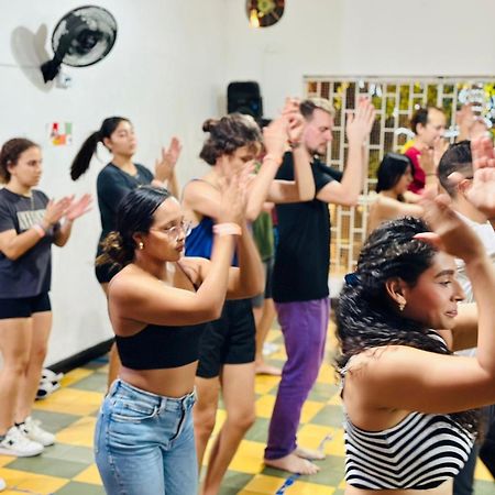 Havana Hostel Cali & Dance School Eksteriør billede